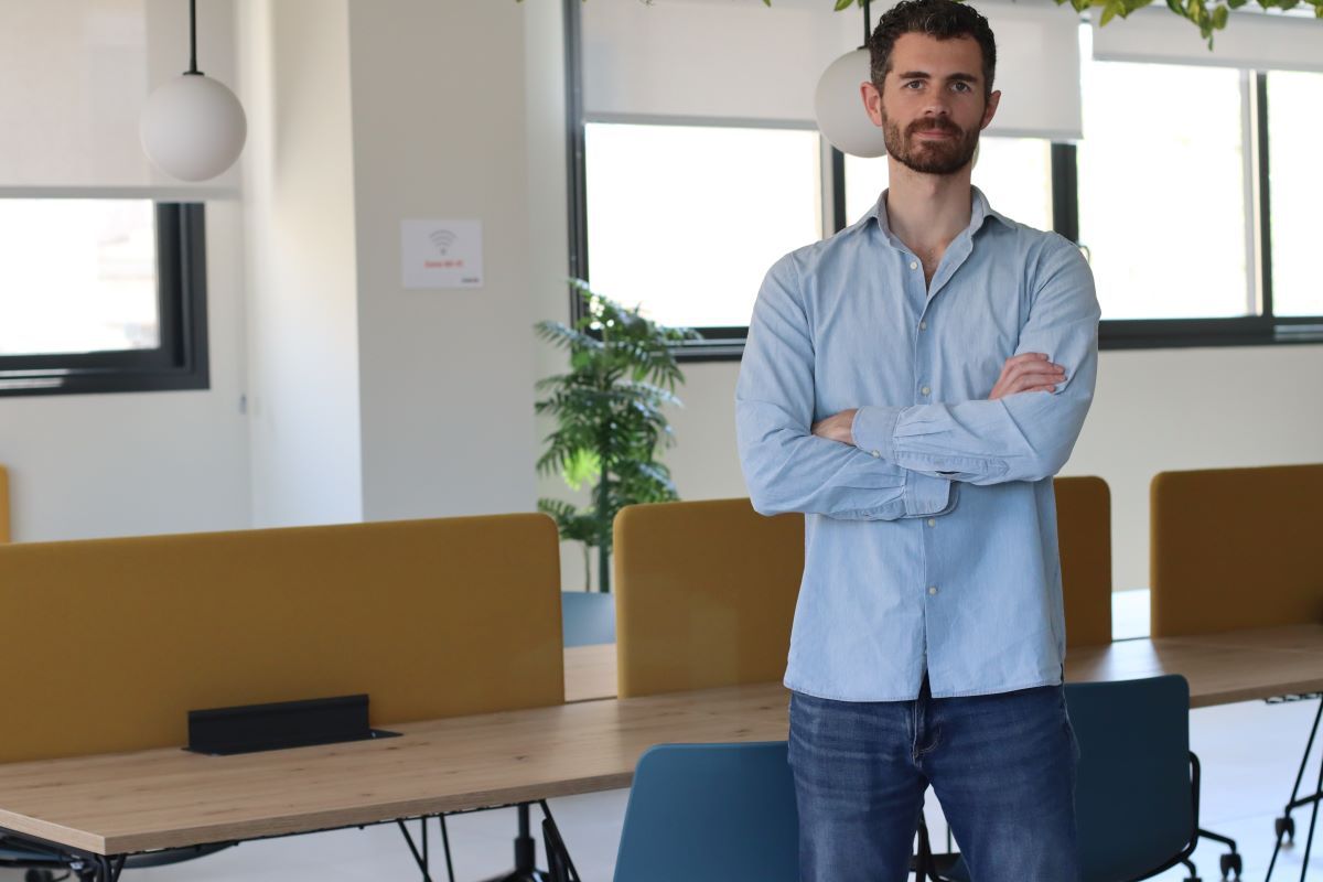 Retrato profesional de Ramón Fernández, Data Analyst Engineer